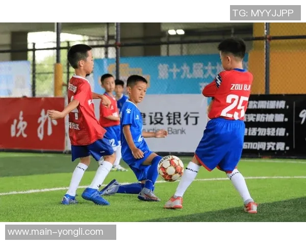 蓝队与澳大利亚激战正酣谁能在这场较量中脱颖而出